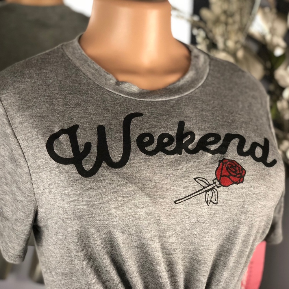 ๐น Weekend Rose Tie Up Crop T-Shirt - Picture 2 of 8